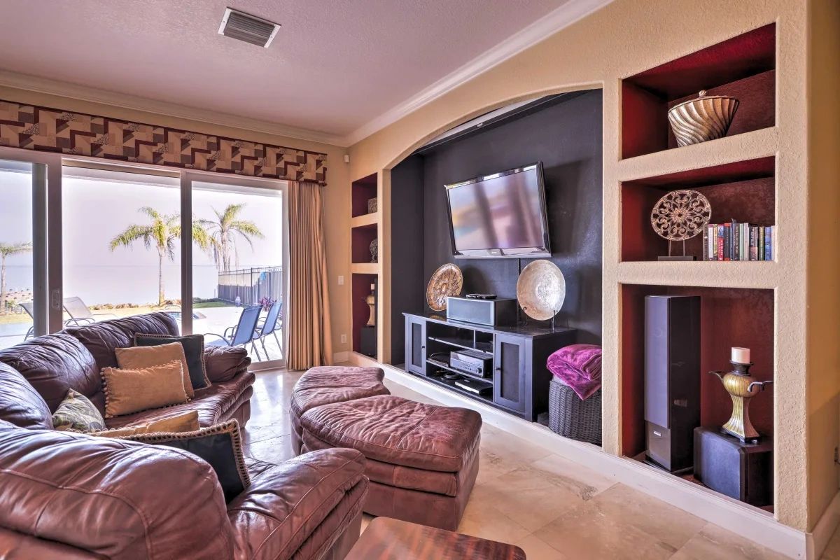 Waterfront Vacation Rental Across from NASA HERRINGHOUSE